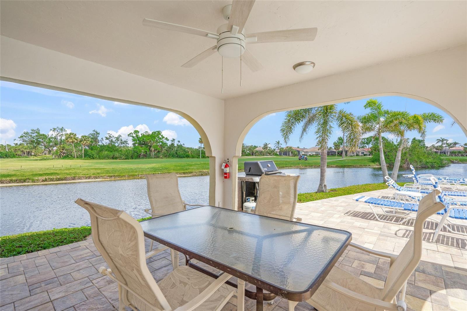 Image 32 of 51 For 810 Capri Isles Boulevard 230