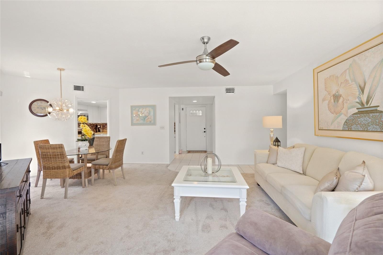 Image 4 of 51 For 810 Capri Isles Boulevard 230