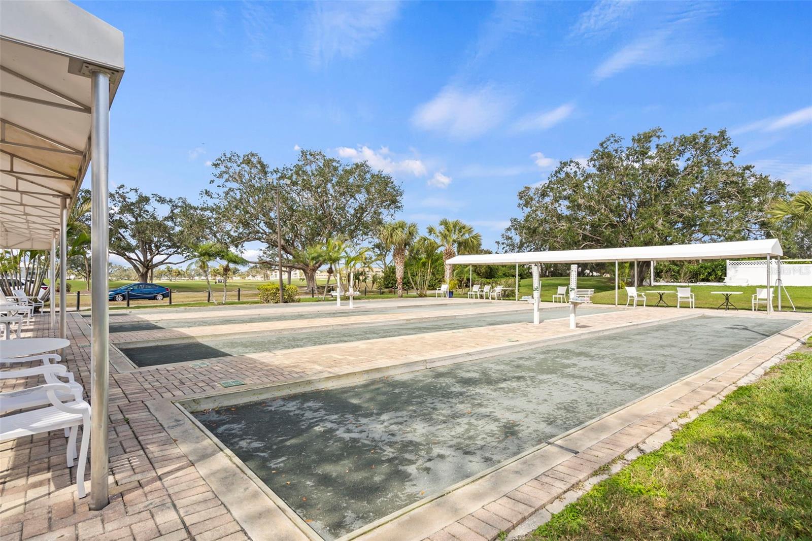 Image 47 of 98 For 269 Southampton Drive 303
