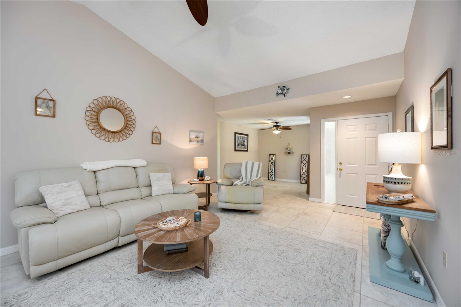 Image 7 of 98 For 269 Southampton Drive 303