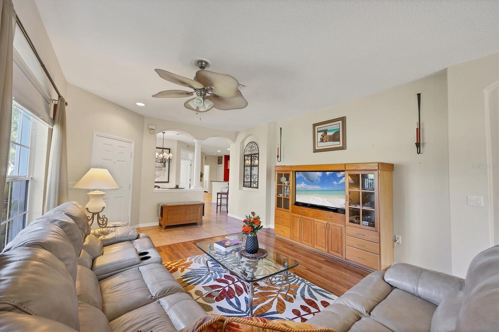 Image 11 of 64 For 5641 Hidden Oak Court