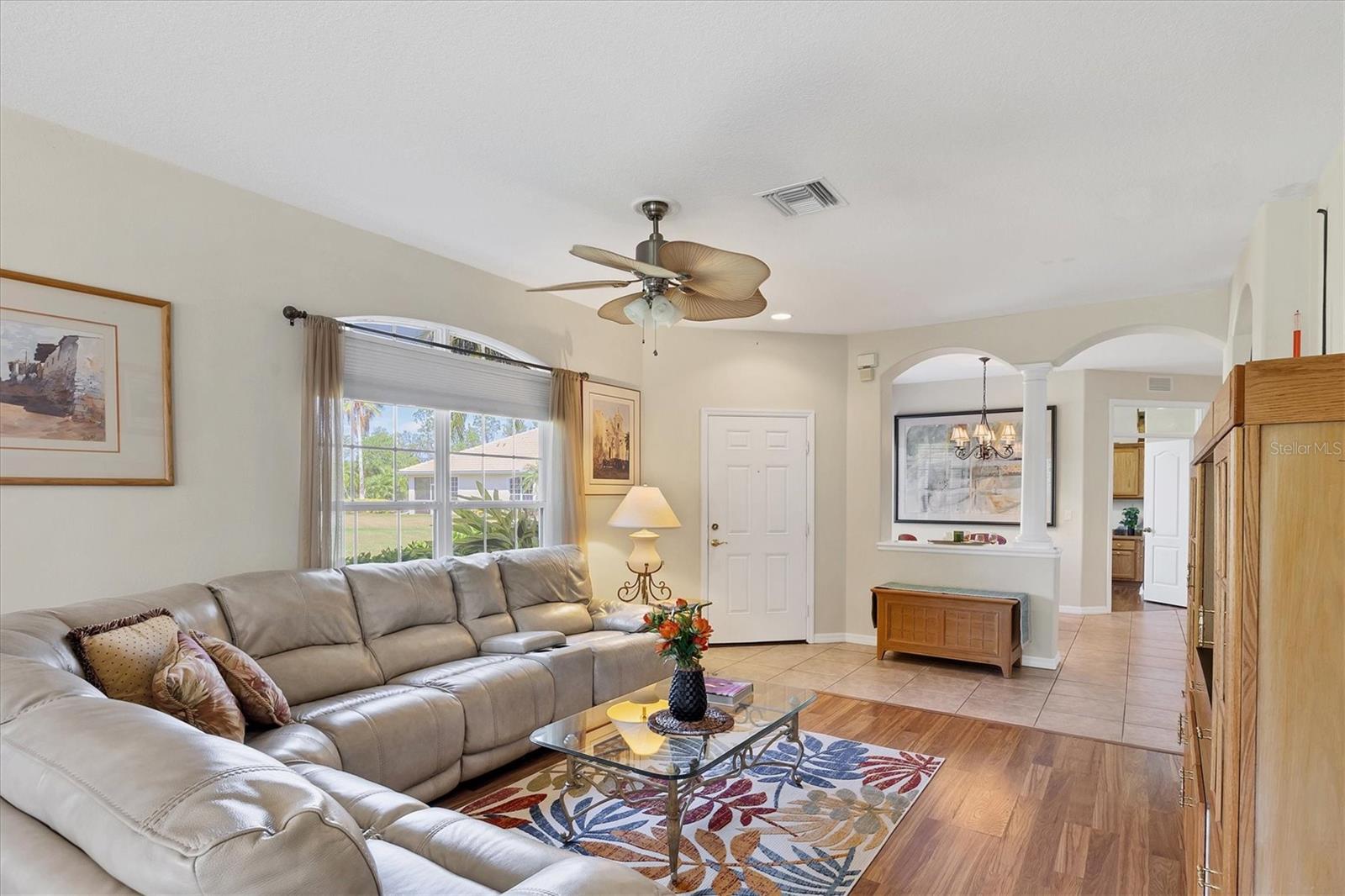 Image 12 of 64 For 5641 Hidden Oak Court