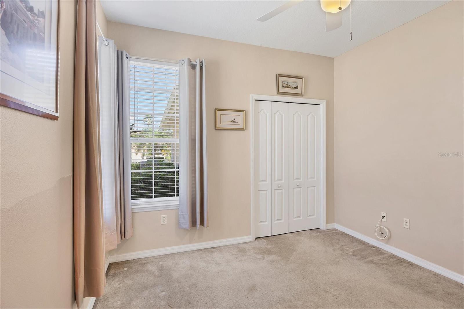 Image 24 of 64 For 5641 Hidden Oak Court