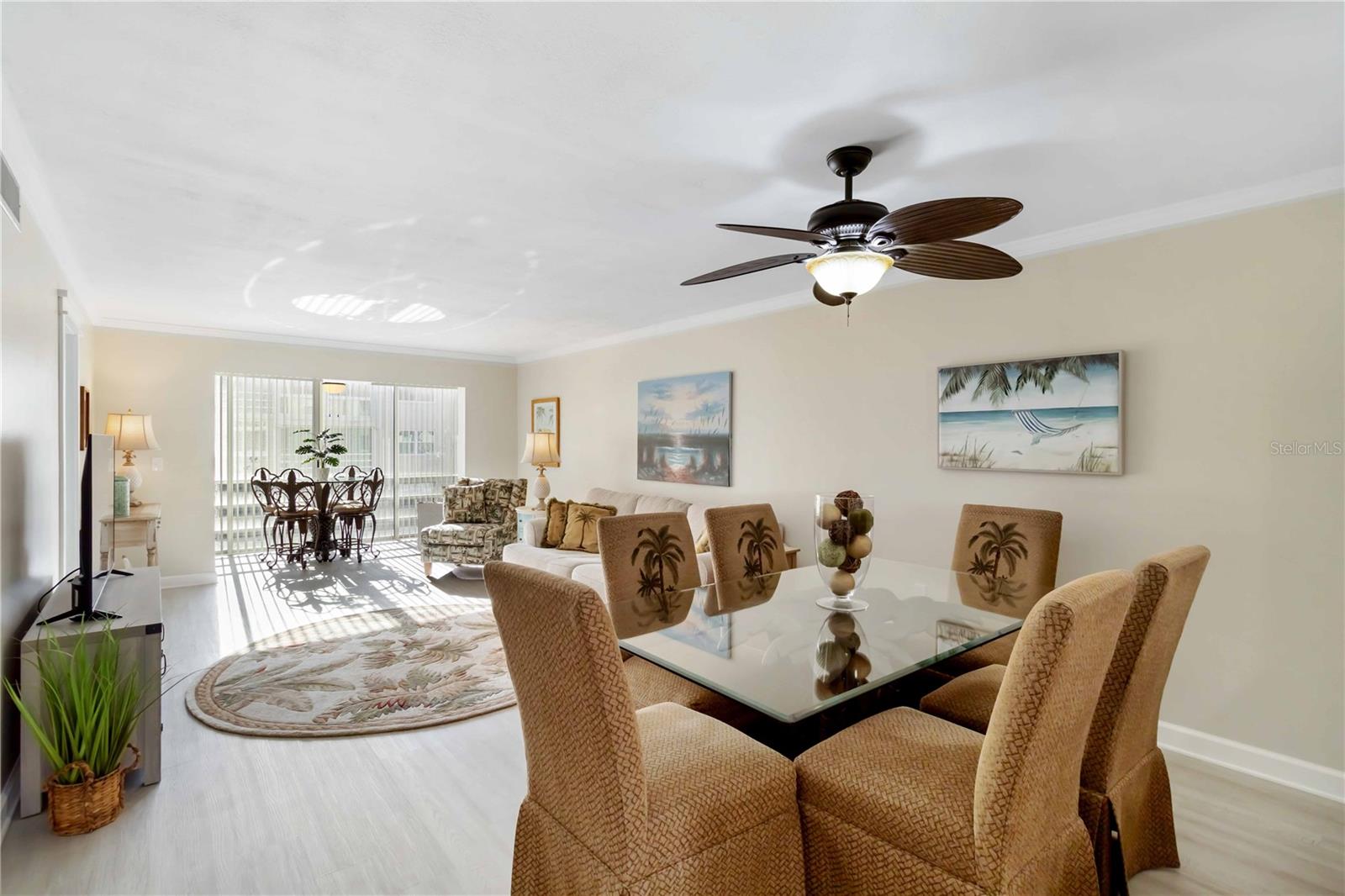 Image 10 of 56 For 230 Santa Maria Street 333