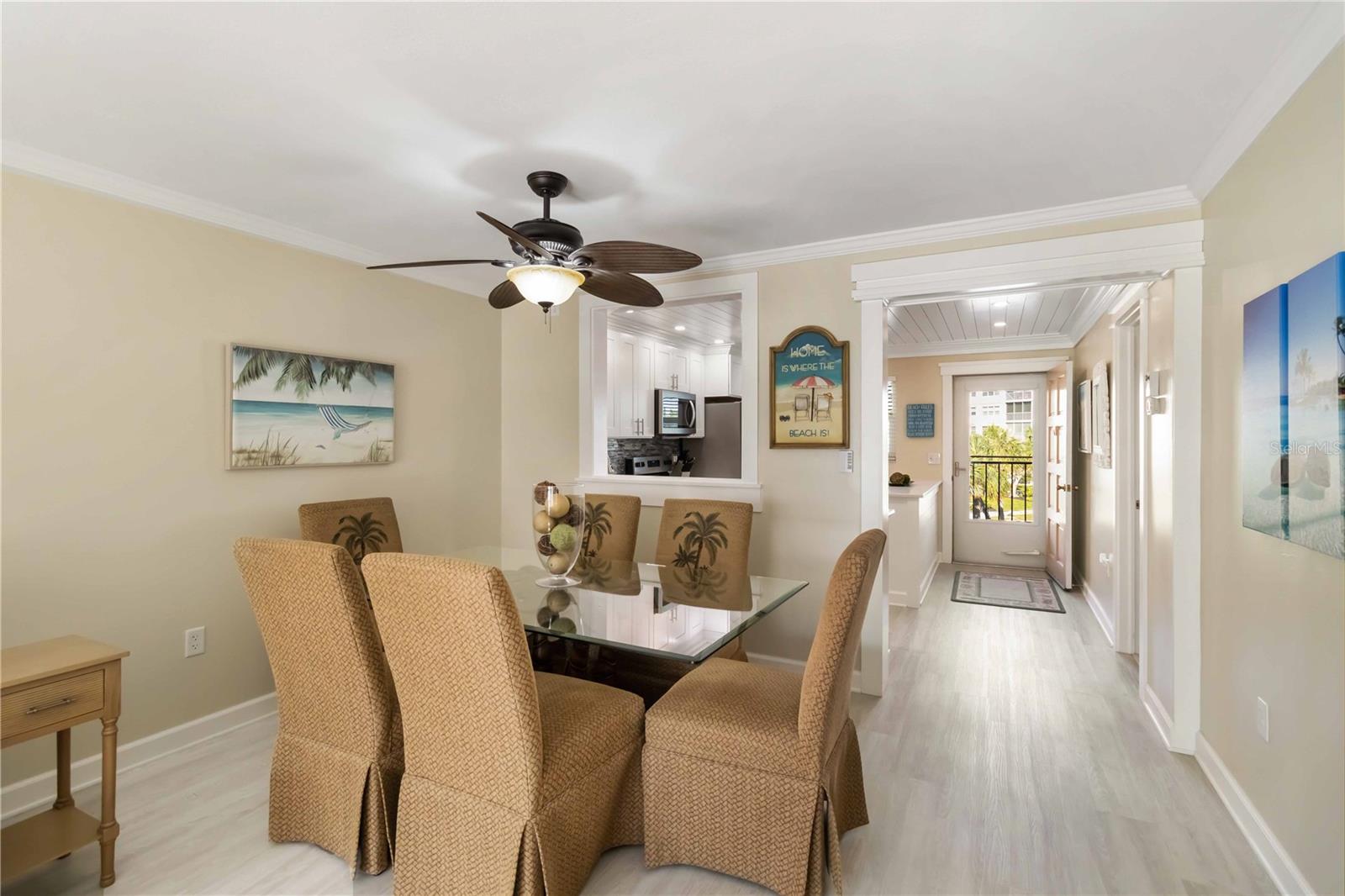 Image 11 of 56 For 230 Santa Maria Street 333