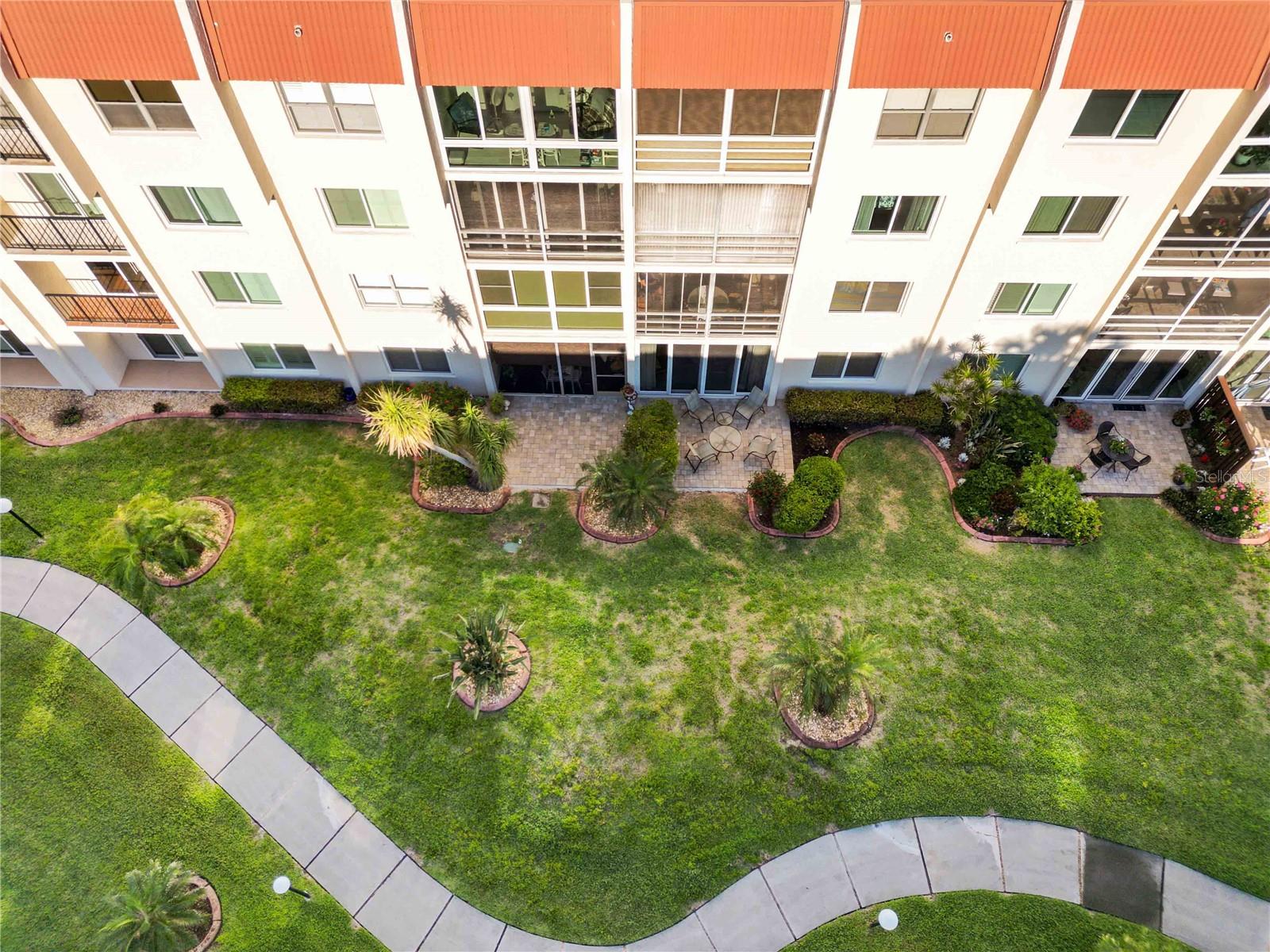 Image 45 of 56 For 230 Santa Maria Street 333