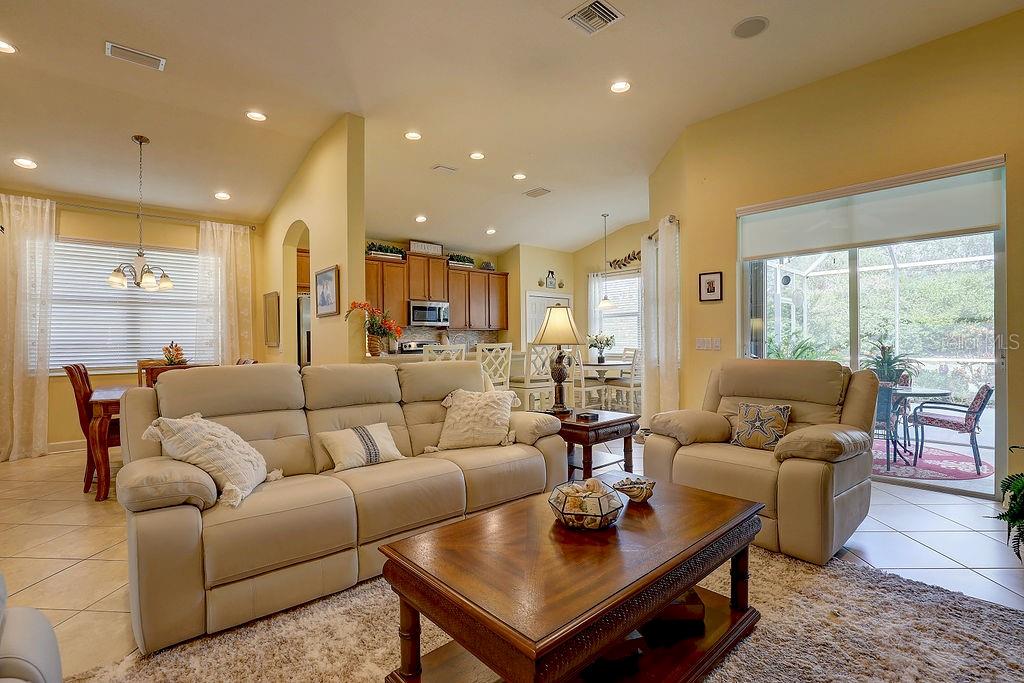 Image 10 of 94 For 2542 Cortenova Court