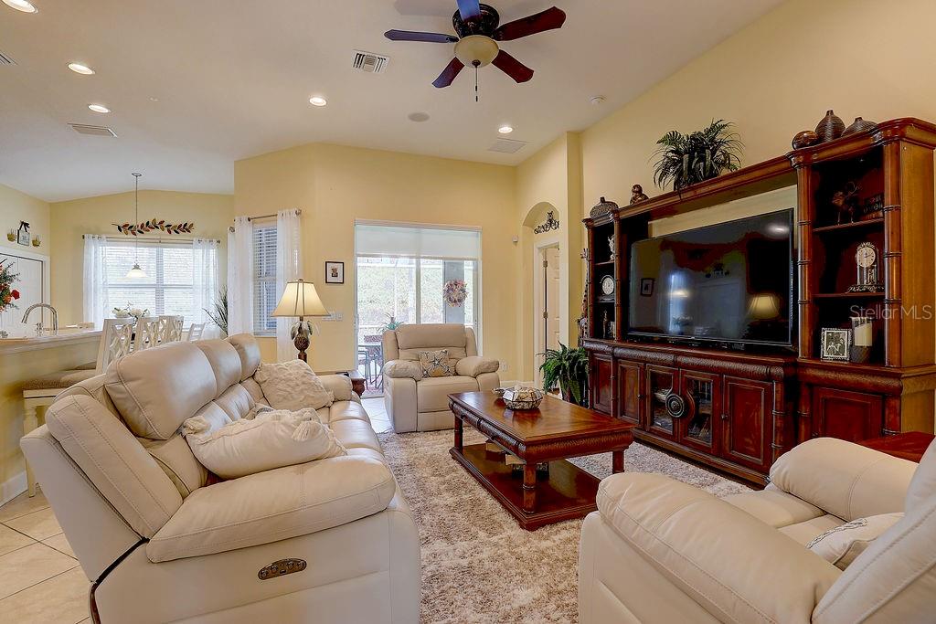 Image 6 of 94 For 2542 Cortenova Court