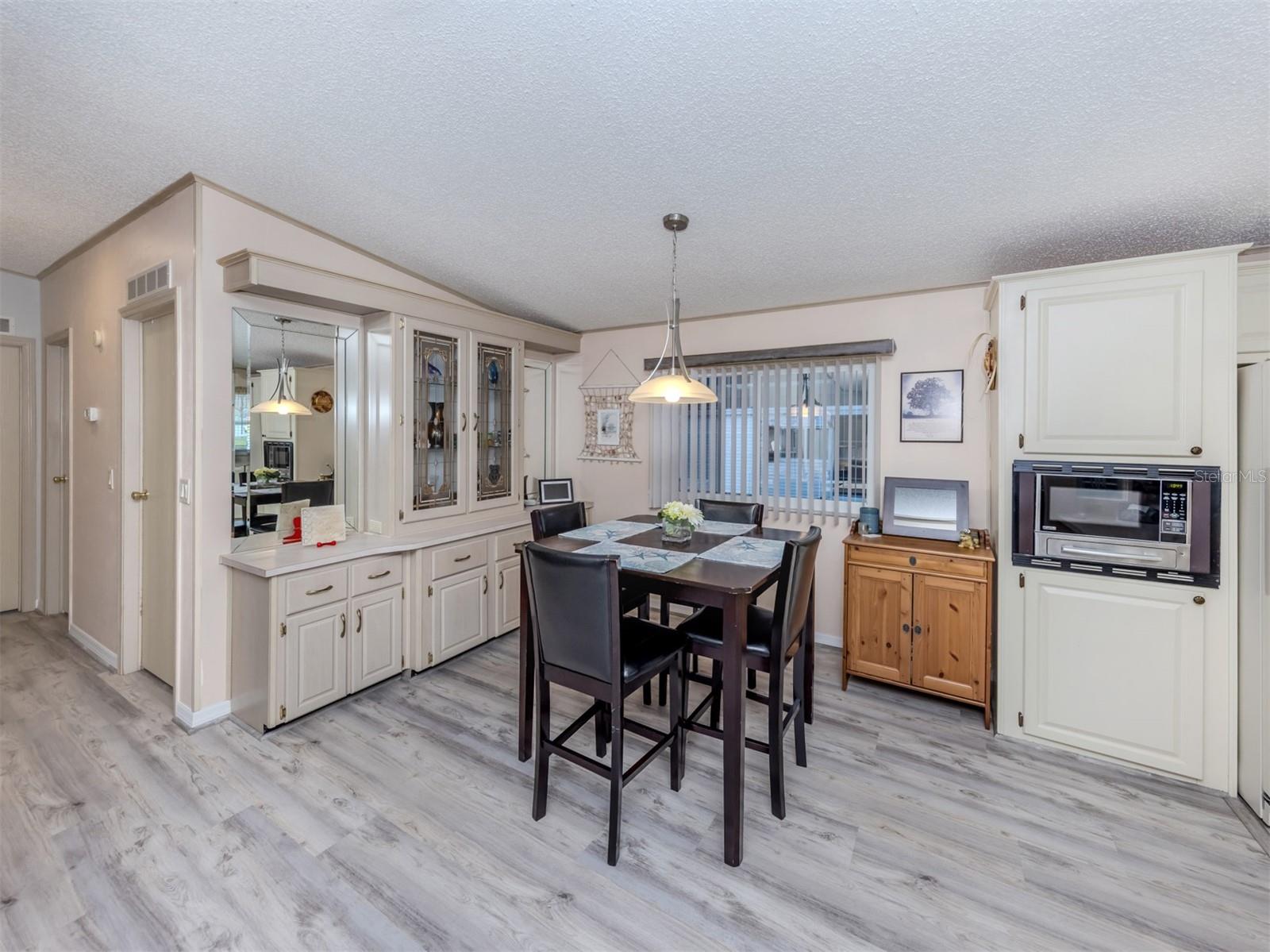 Image 10 of 57 For 443 Landsedge Drive