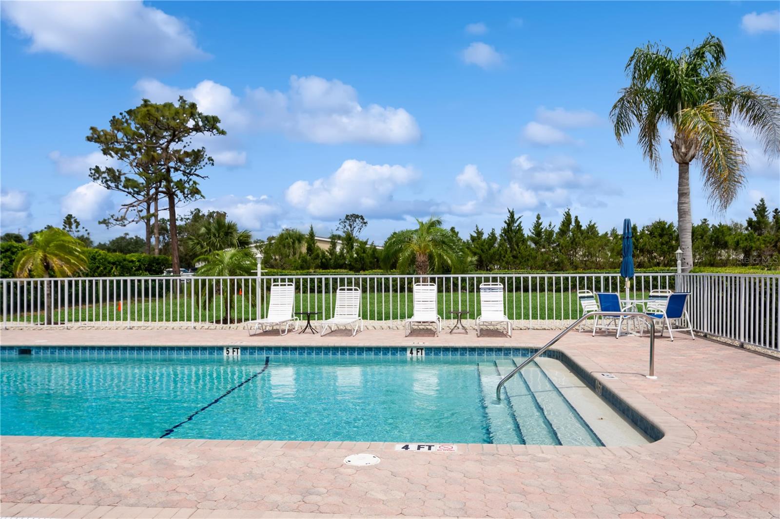 Image 30 of 34 For 930 Capri Isles Boulevard 120