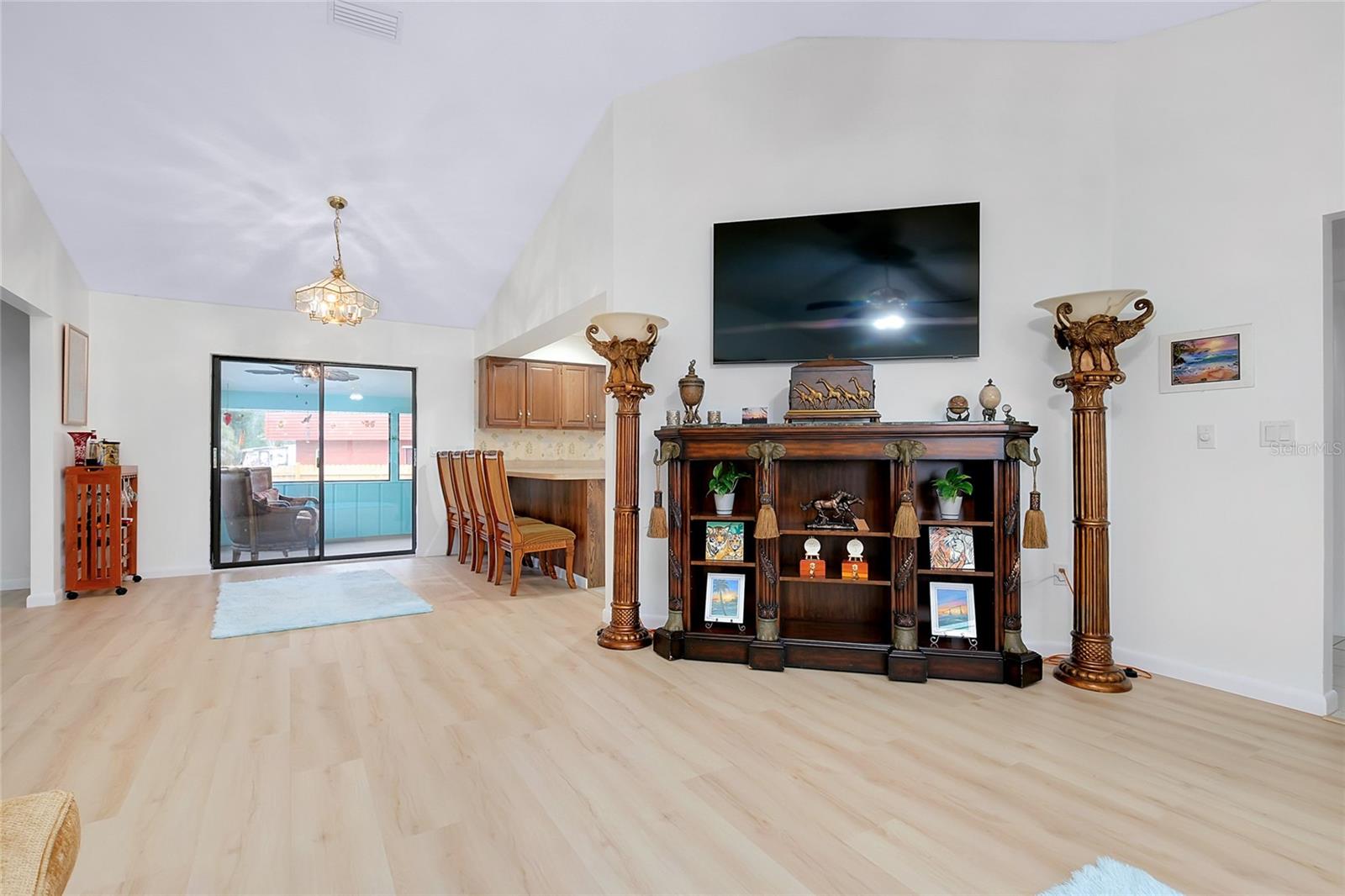 Image 10 of 54 For 990 Sea Fox Road