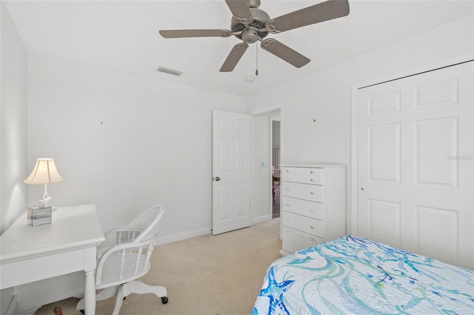 Image 23 of 36 For 139 Inlets Boulevard 139