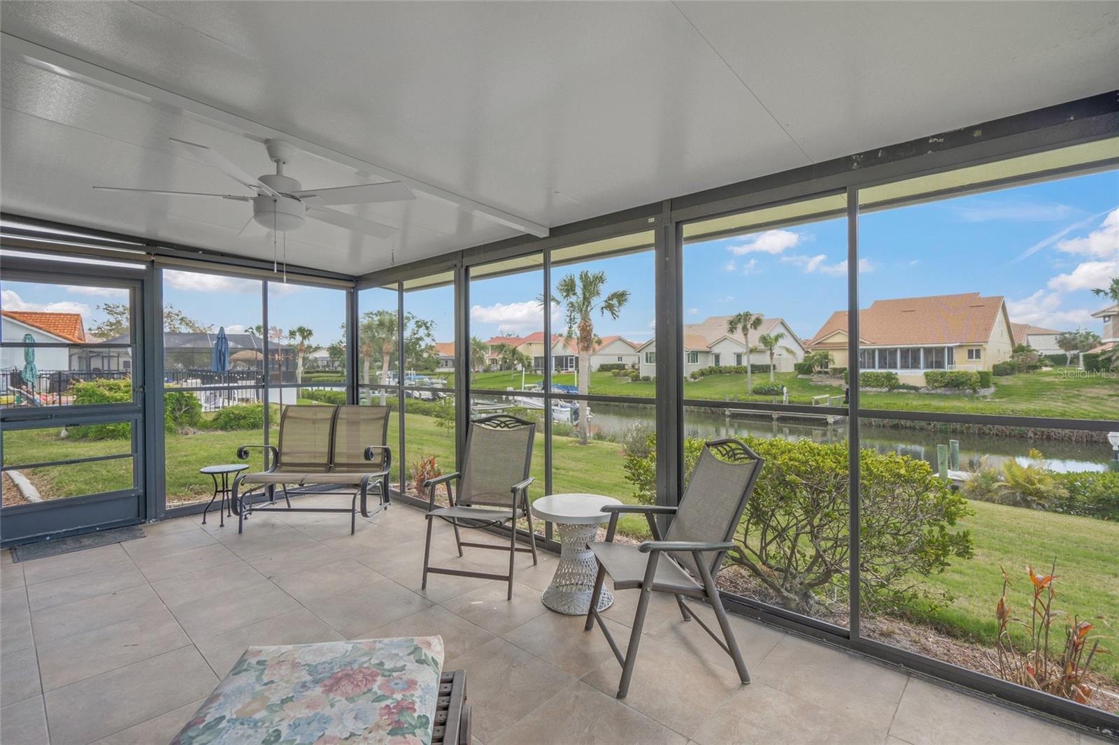 Image 26 of 36 For 139 Inlets Boulevard 139