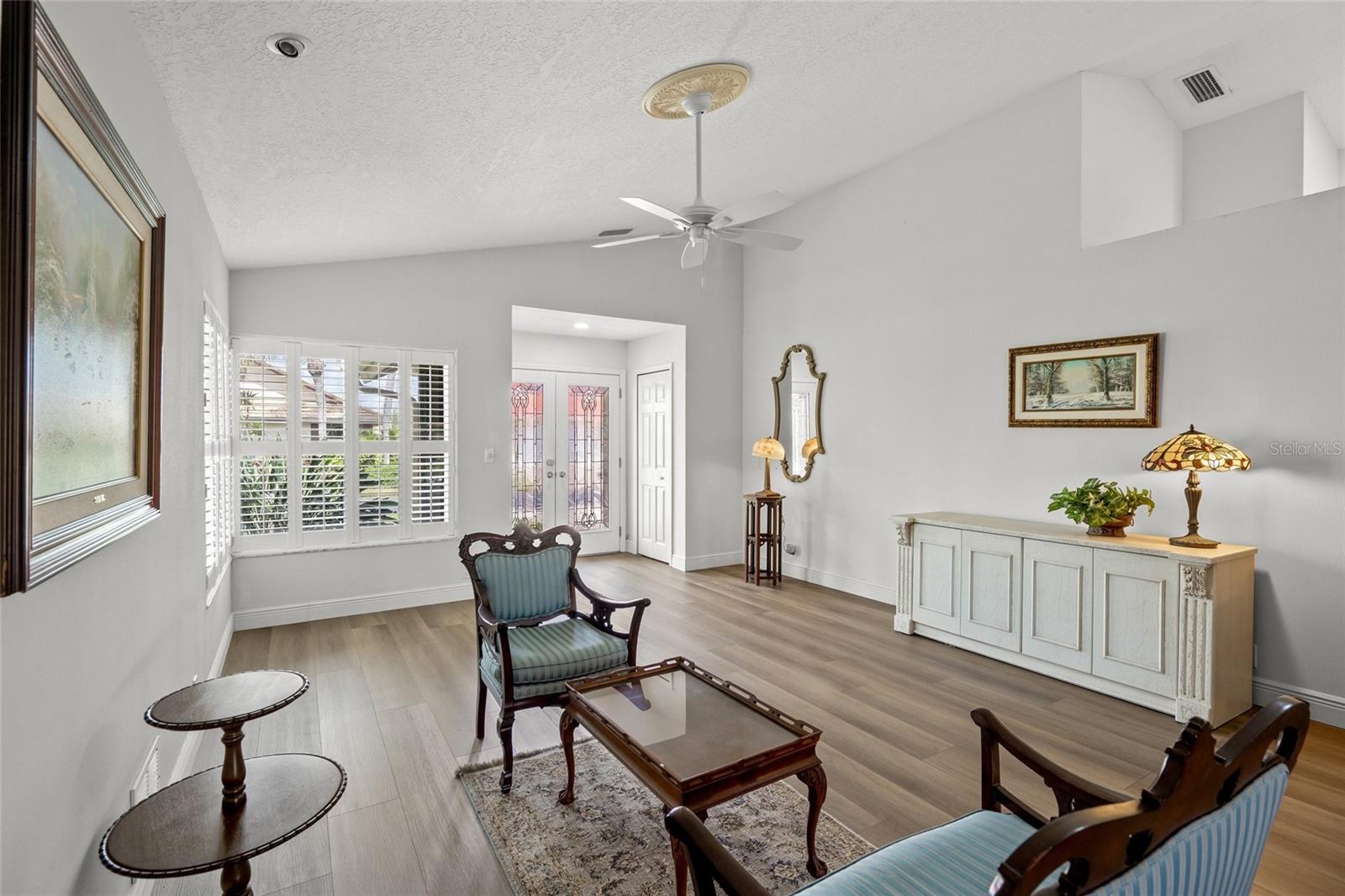 Image 3 of 36 For 139 Inlets Boulevard 139