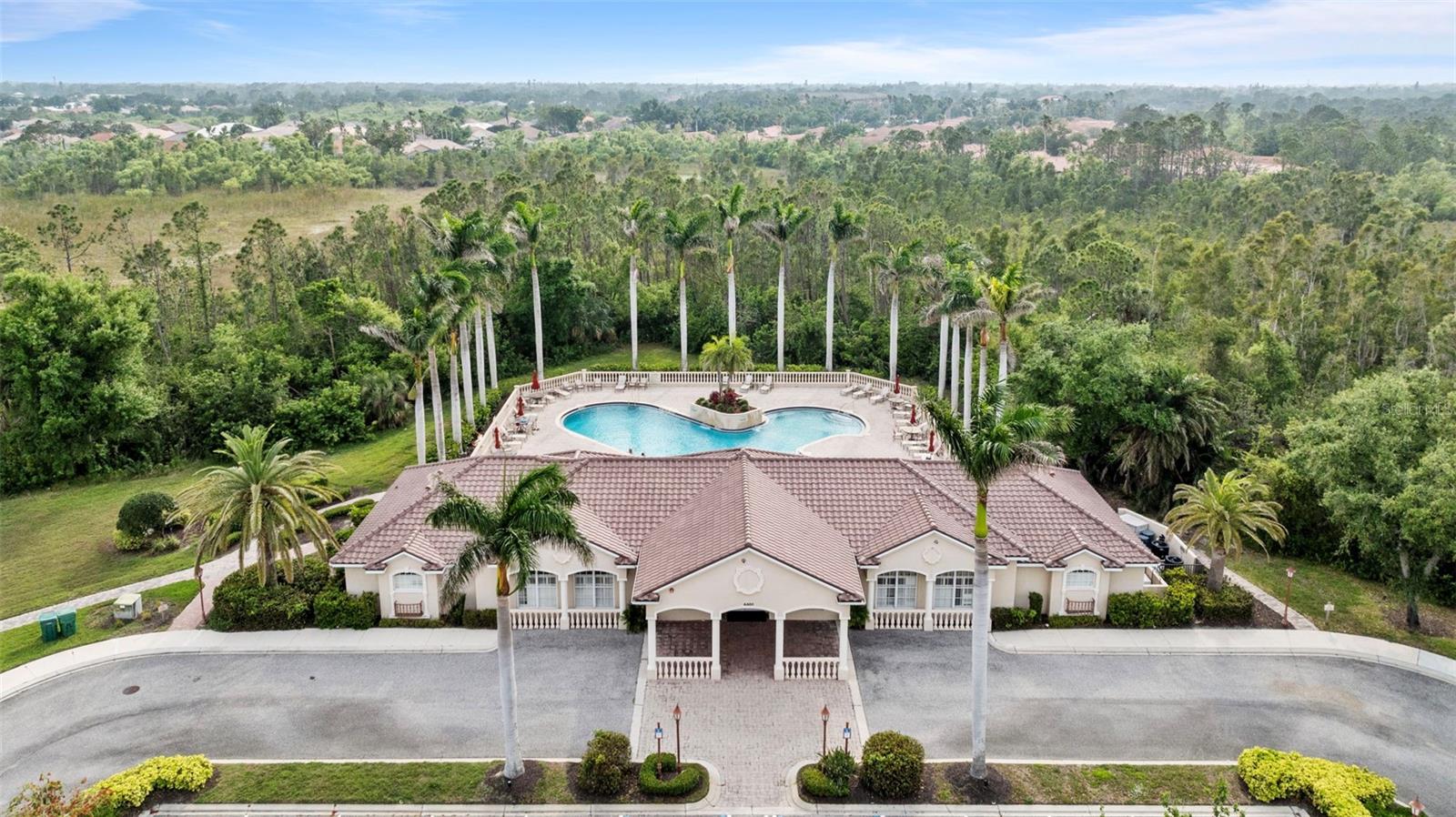 Image 32 of 38 For 4641 Gaeta Drive