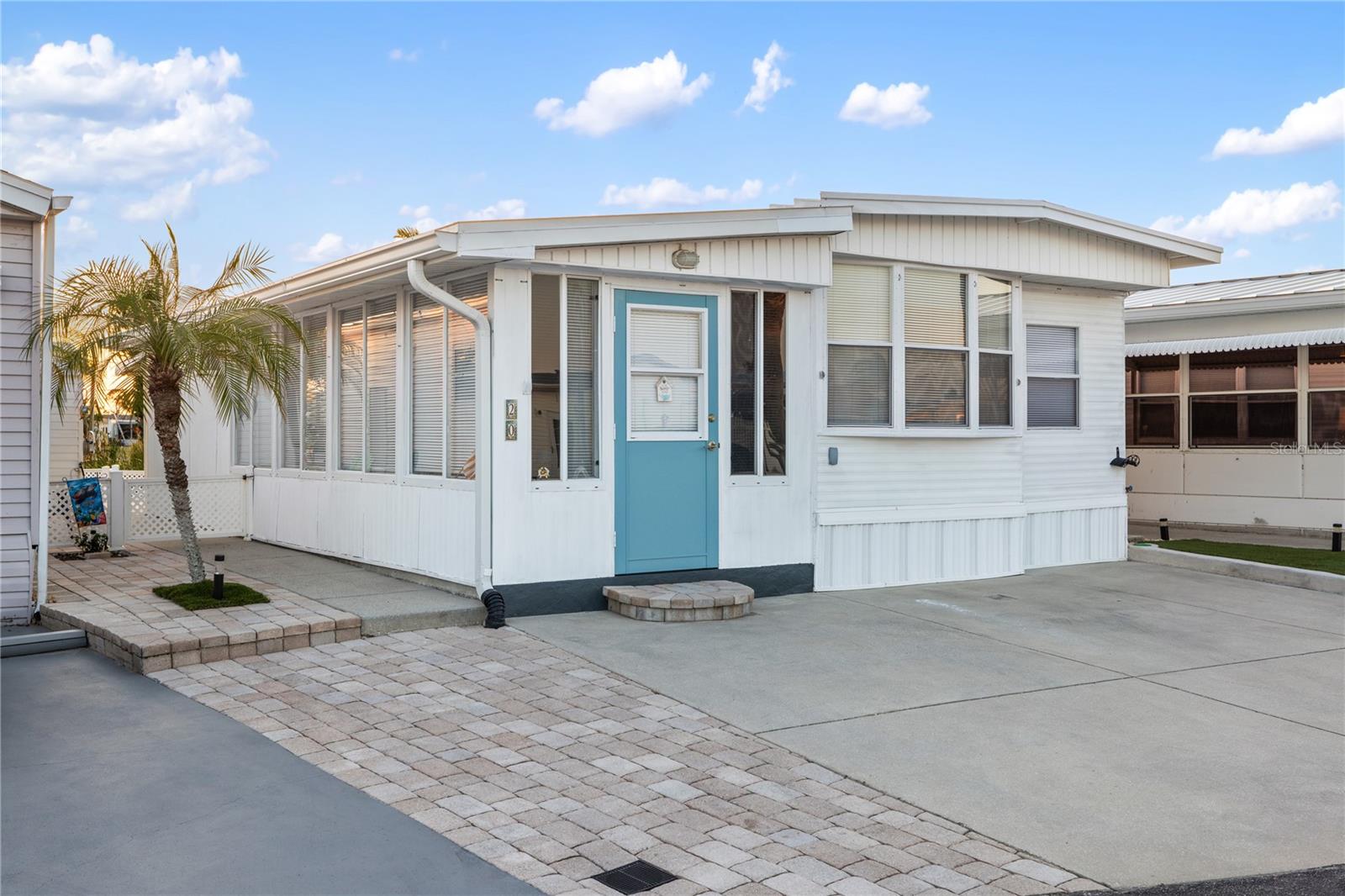 Image 43 of 59 For 1475 Flamingo Drive 20