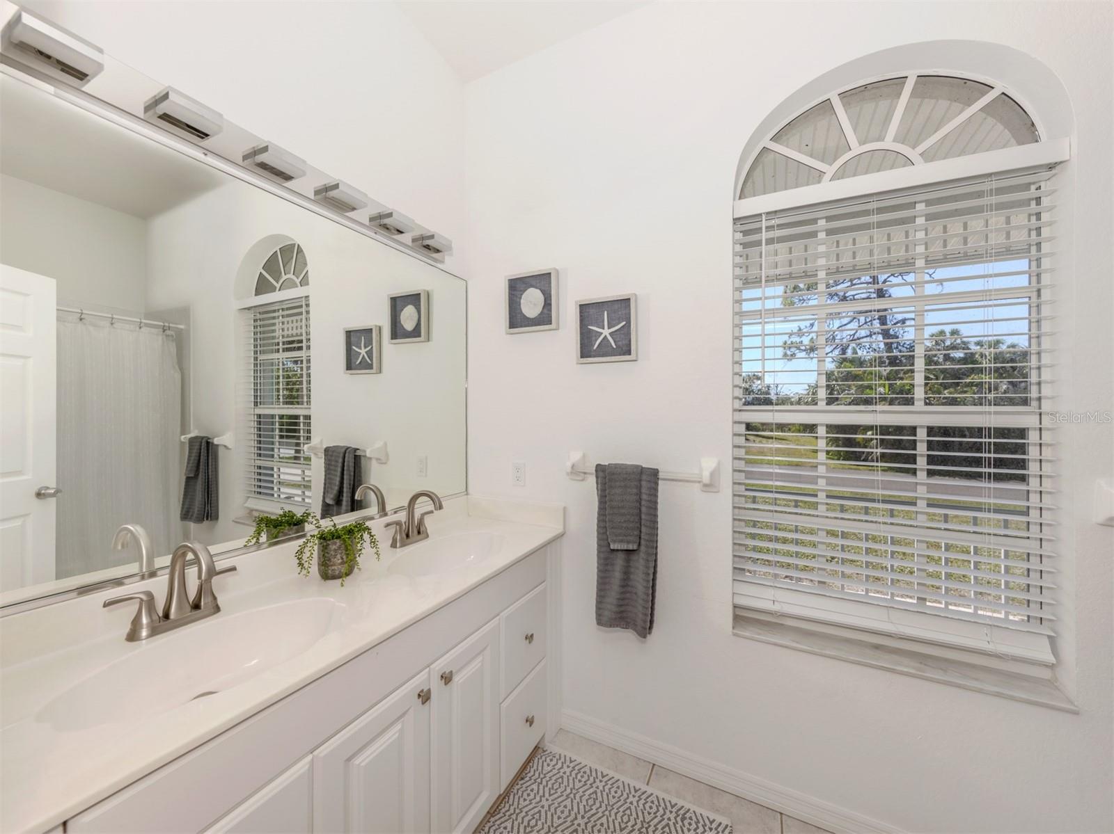 Image 22 of 62 For 5931 Plover Road