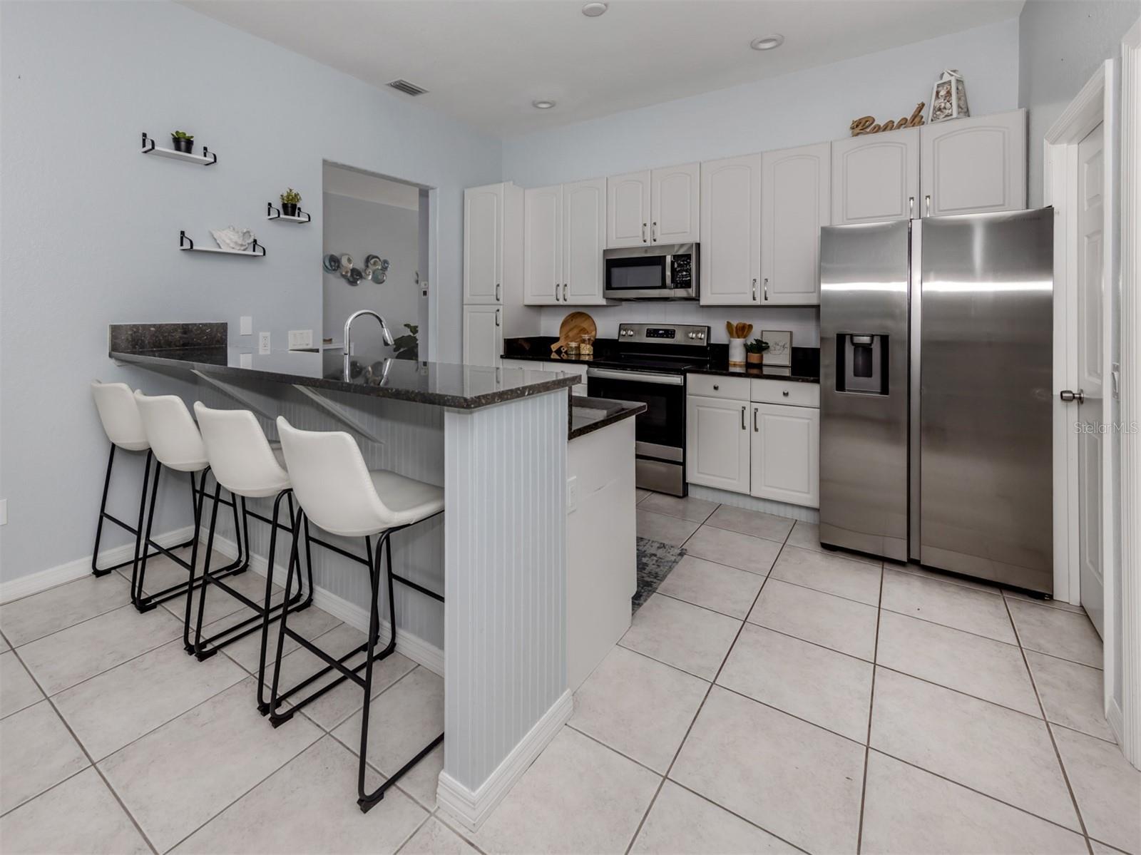 Image 6 of 62 For 5931 Plover Road