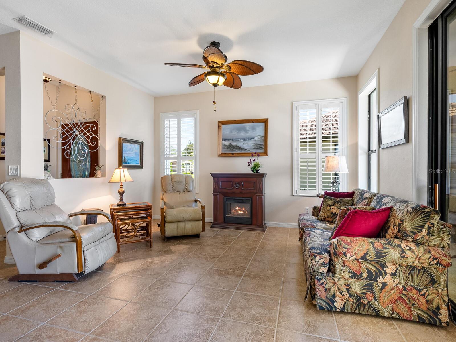 Image 4 of 38 For 11343 Bertolini Drive