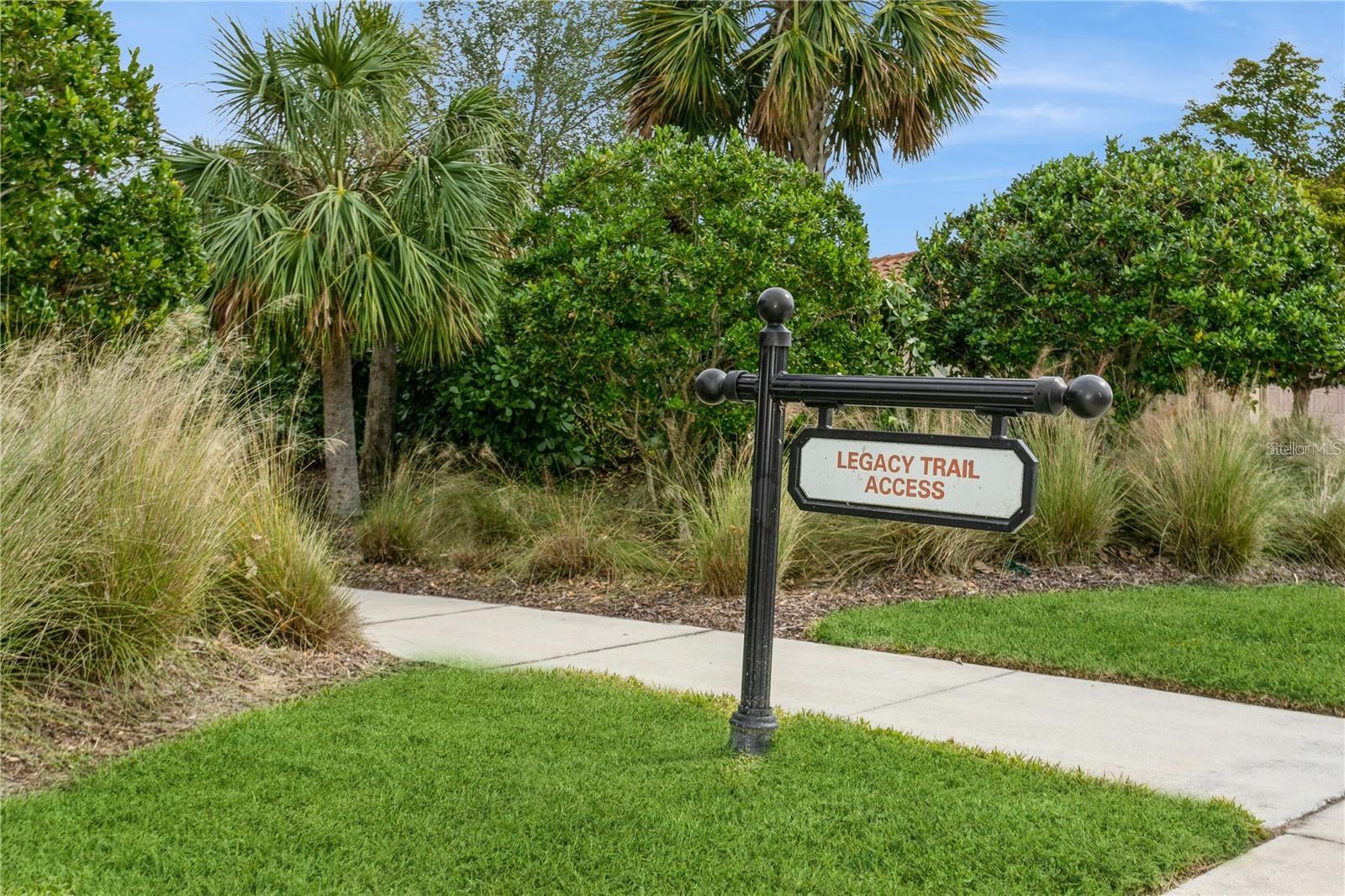 Listing photo id 51 for 5585 Semolino Street