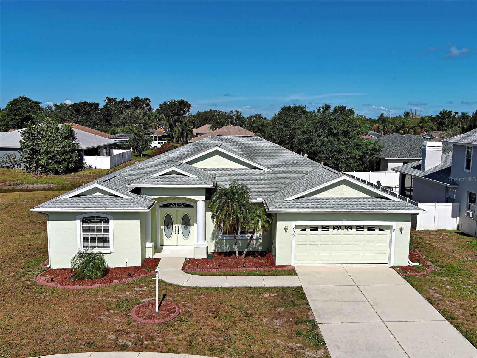 Image 3 of 45 For 4062 Green Tree Avenue