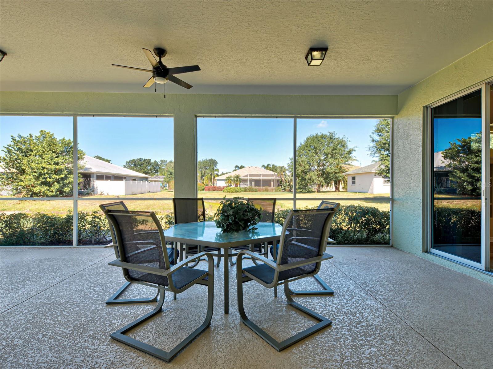 Image 39 of 45 For 4062 Green Tree Avenue