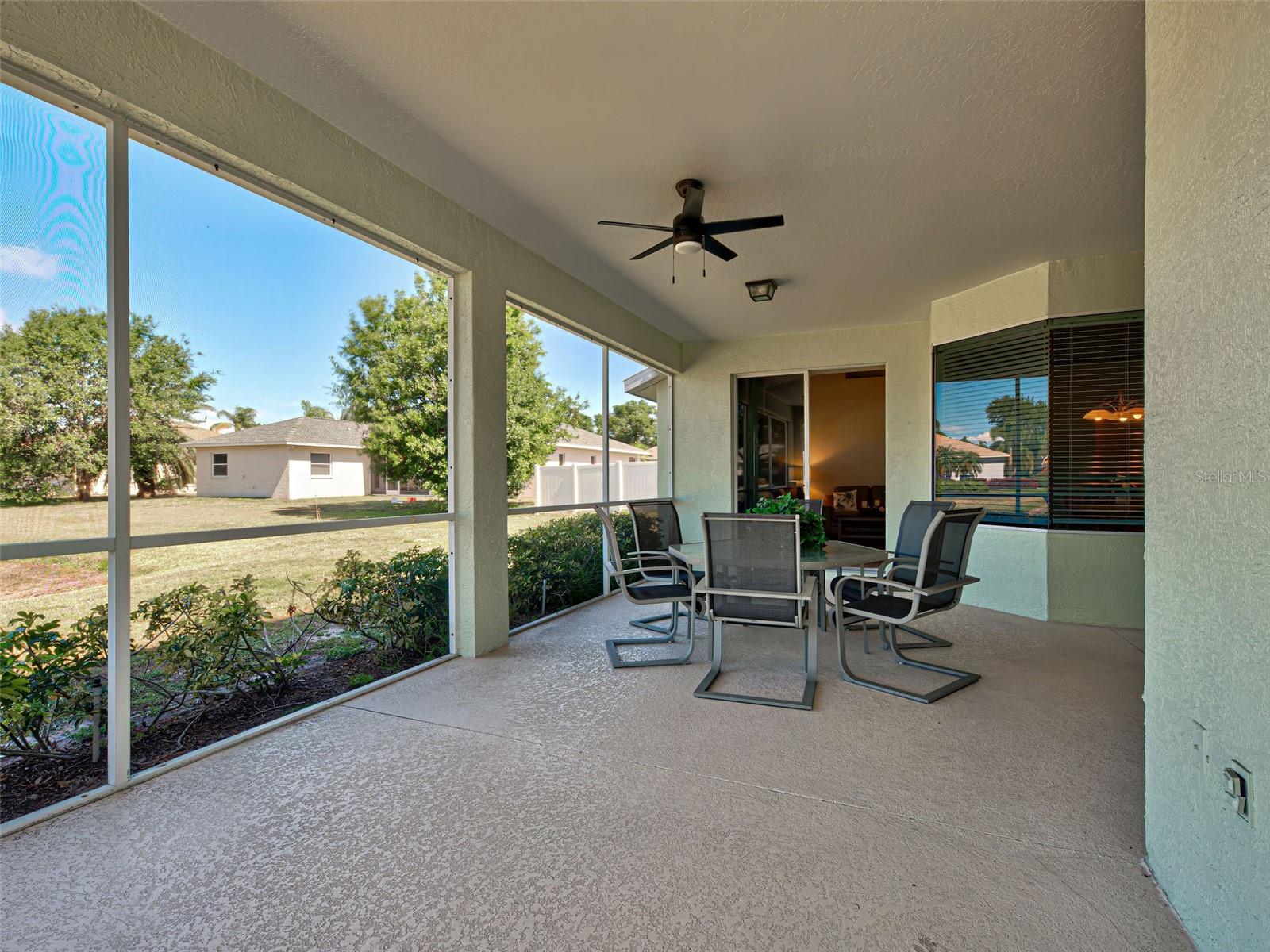 Image 40 of 45 For 4062 Green Tree Avenue