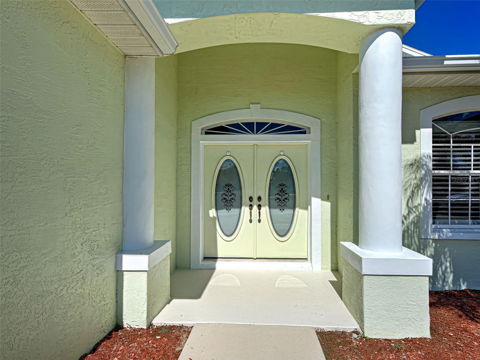 Image 5 of 45 For 4062 Green Tree Avenue