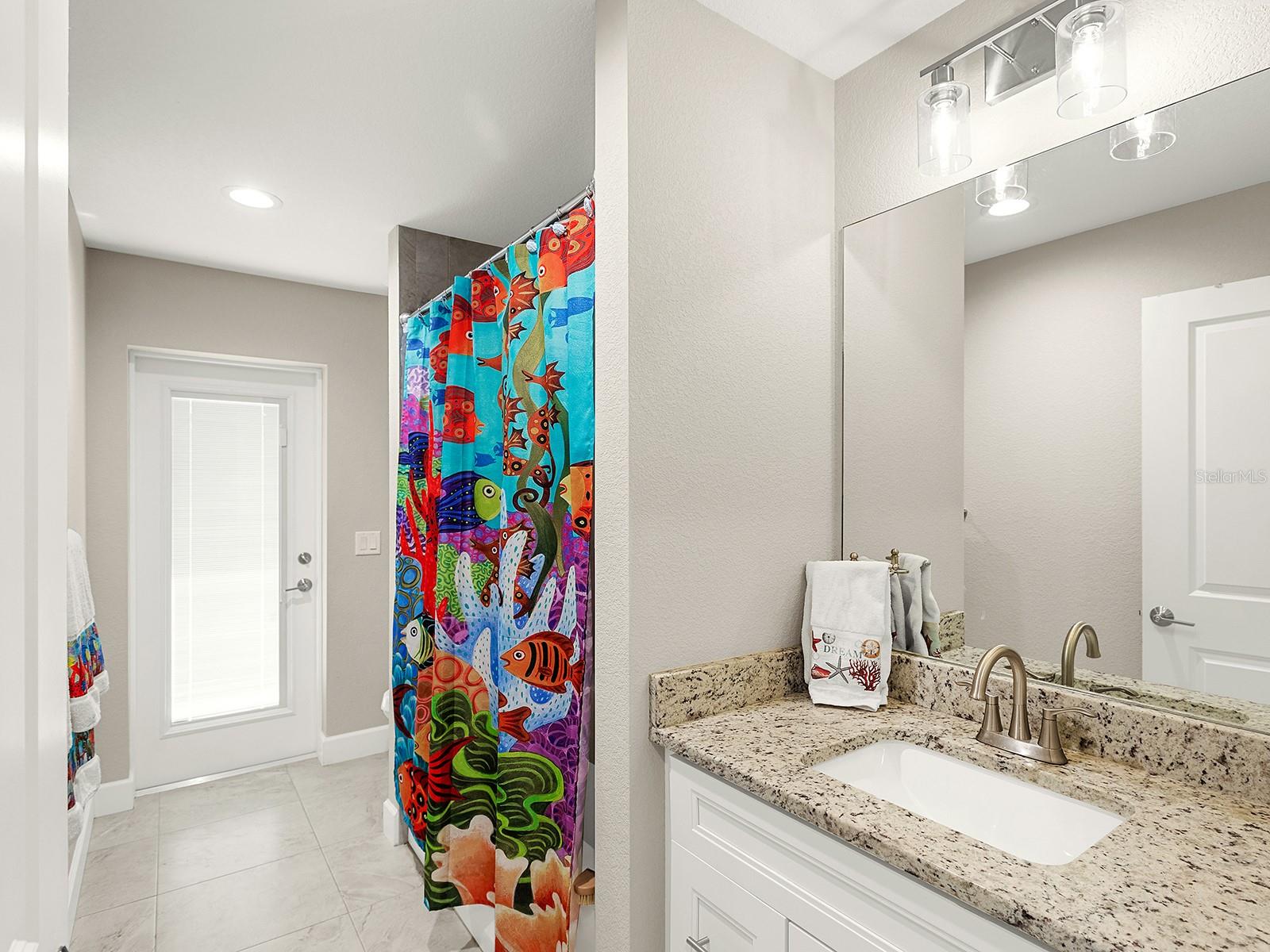 Image 23 of 31 For 6126 Spinnaker Boulevard
