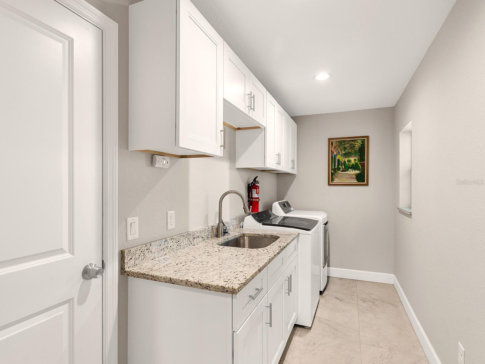 Image 24 of 31 For 6126 Spinnaker Boulevard