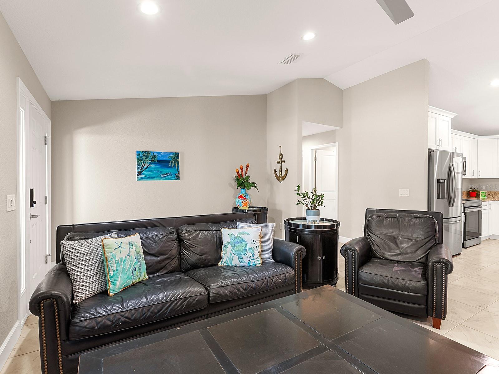 Image 9 of 31 For 6126 Spinnaker Boulevard
