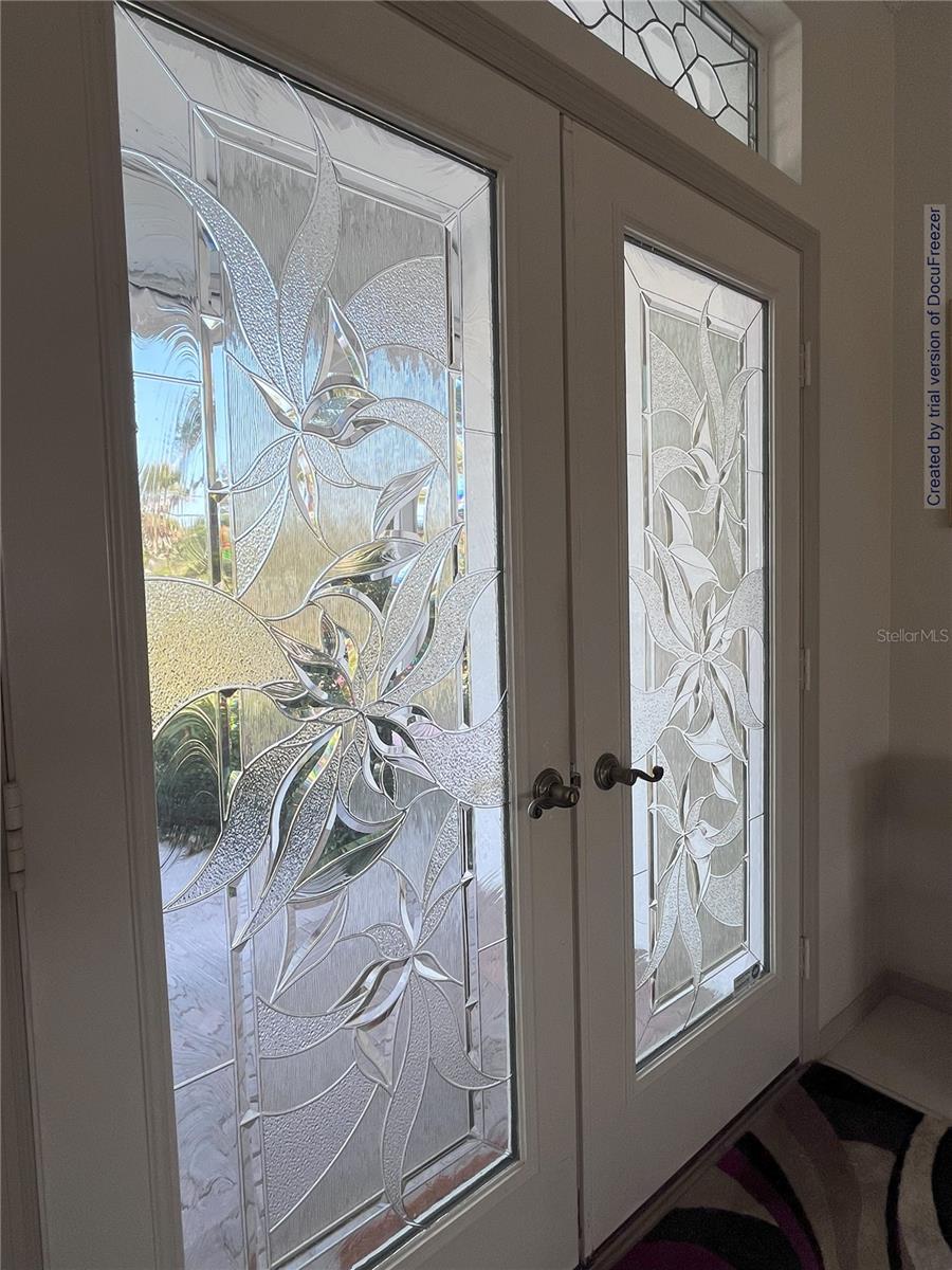 Image 6 of 63 For 617 Bonito Avenue