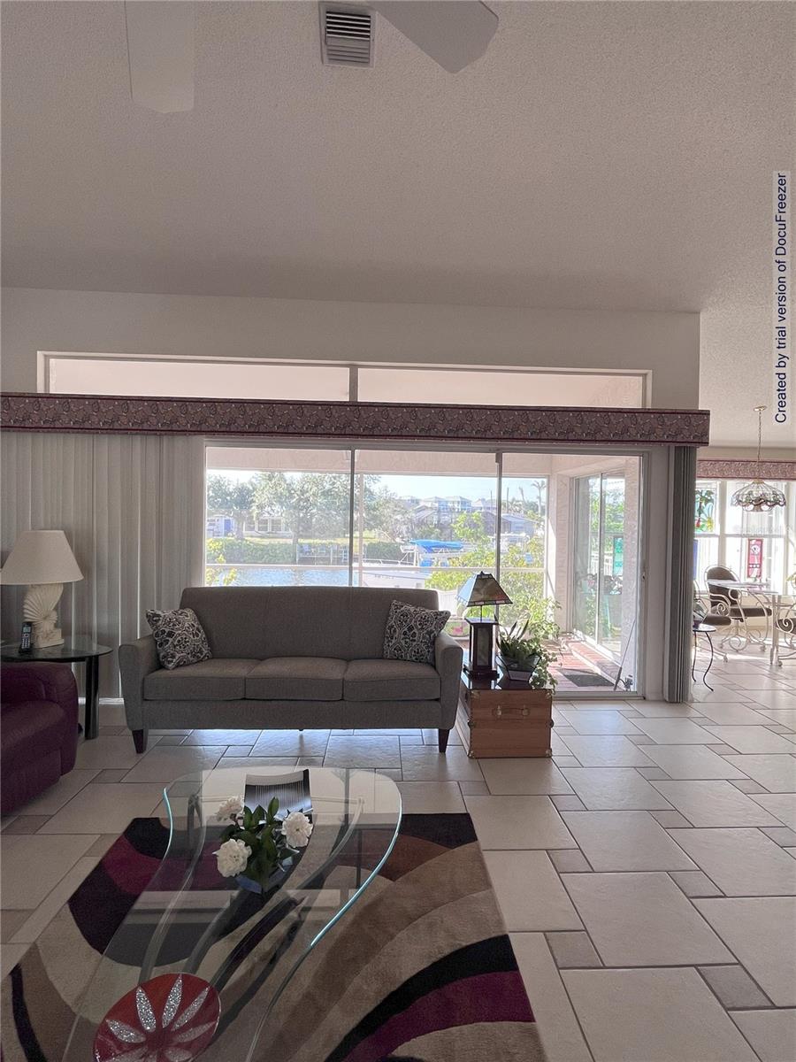 Image 7 of 63 For 617 Bonito Avenue