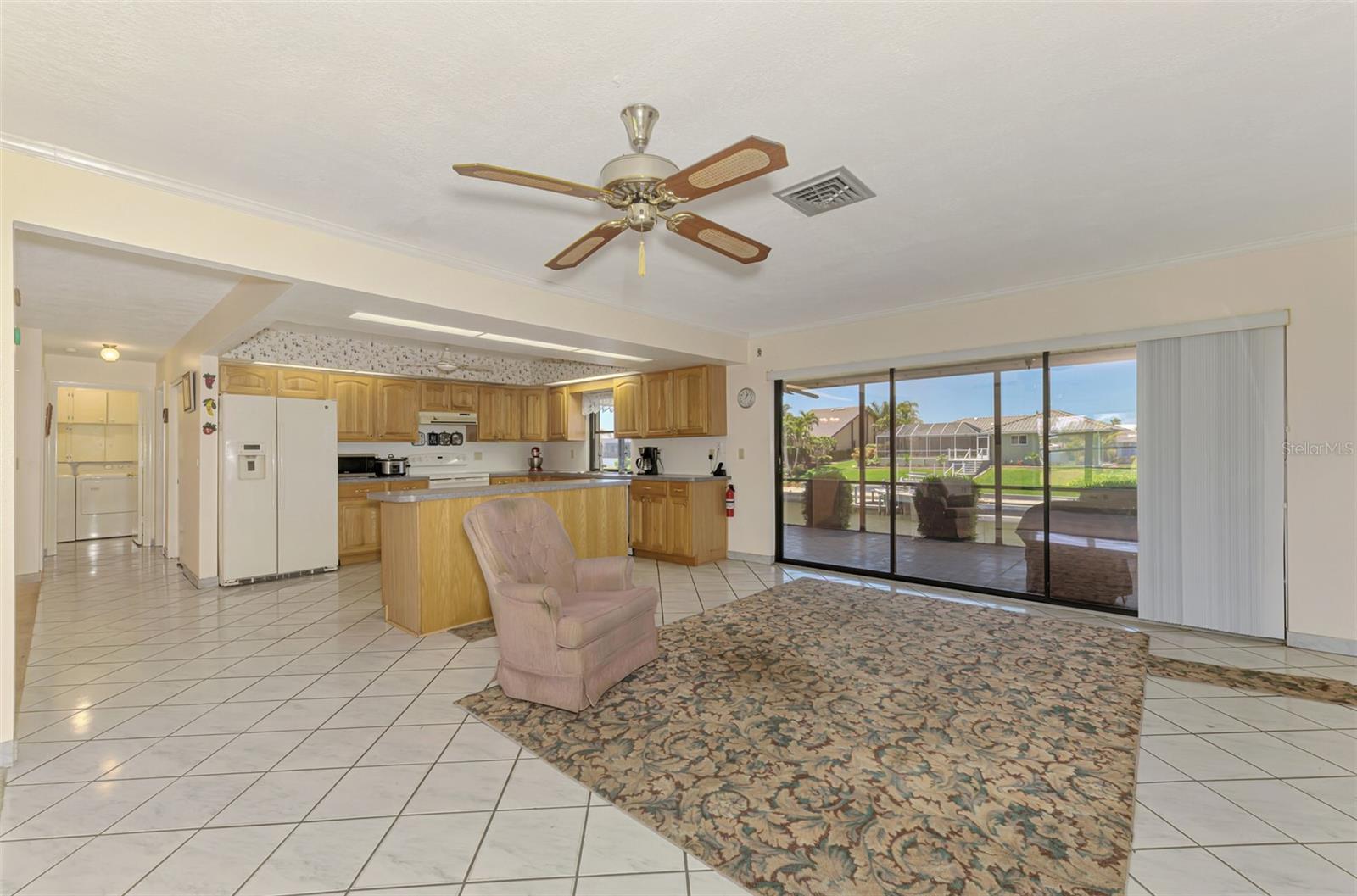 Image 12 of 56 For 322 Oakwood Circle