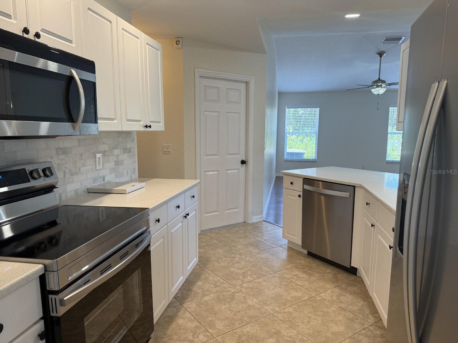 Image 11 of 25 For 3255 Tupelo Avenue