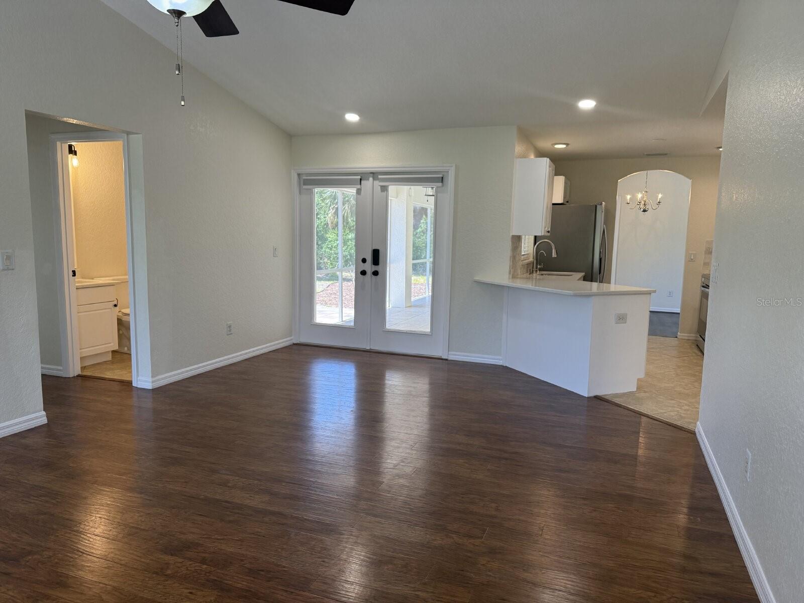 Image 13 of 25 For 3255 Tupelo Avenue