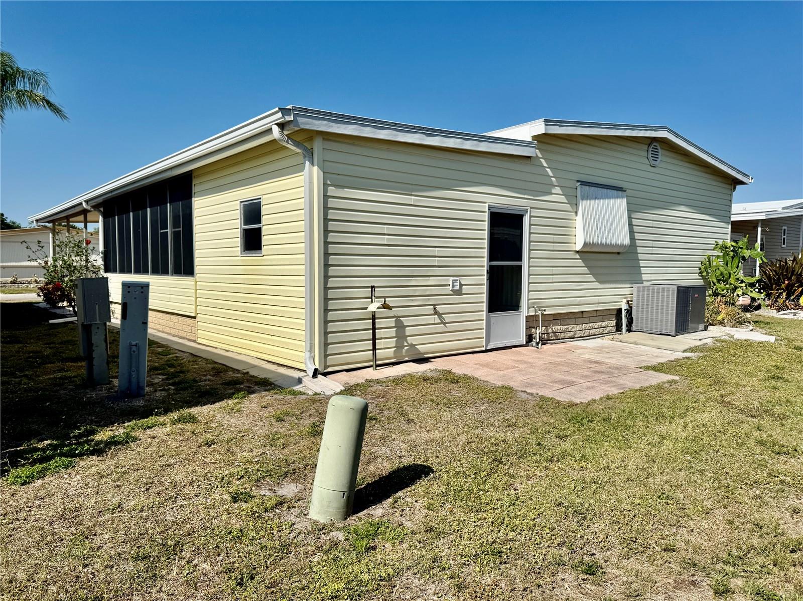 Image 20 of 20 For 5619 Bayshore Road 421