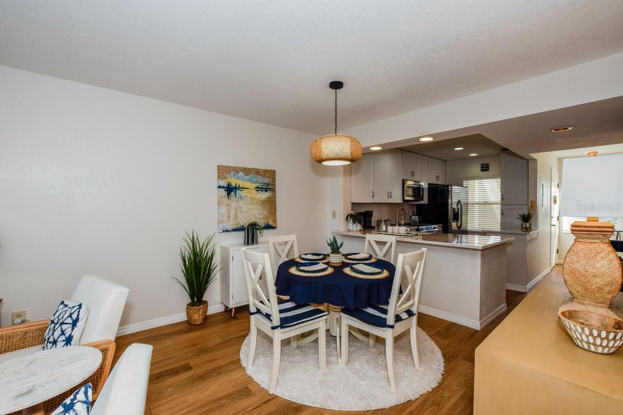 Image 11 of 48 For 427 Cerromar Lane 356