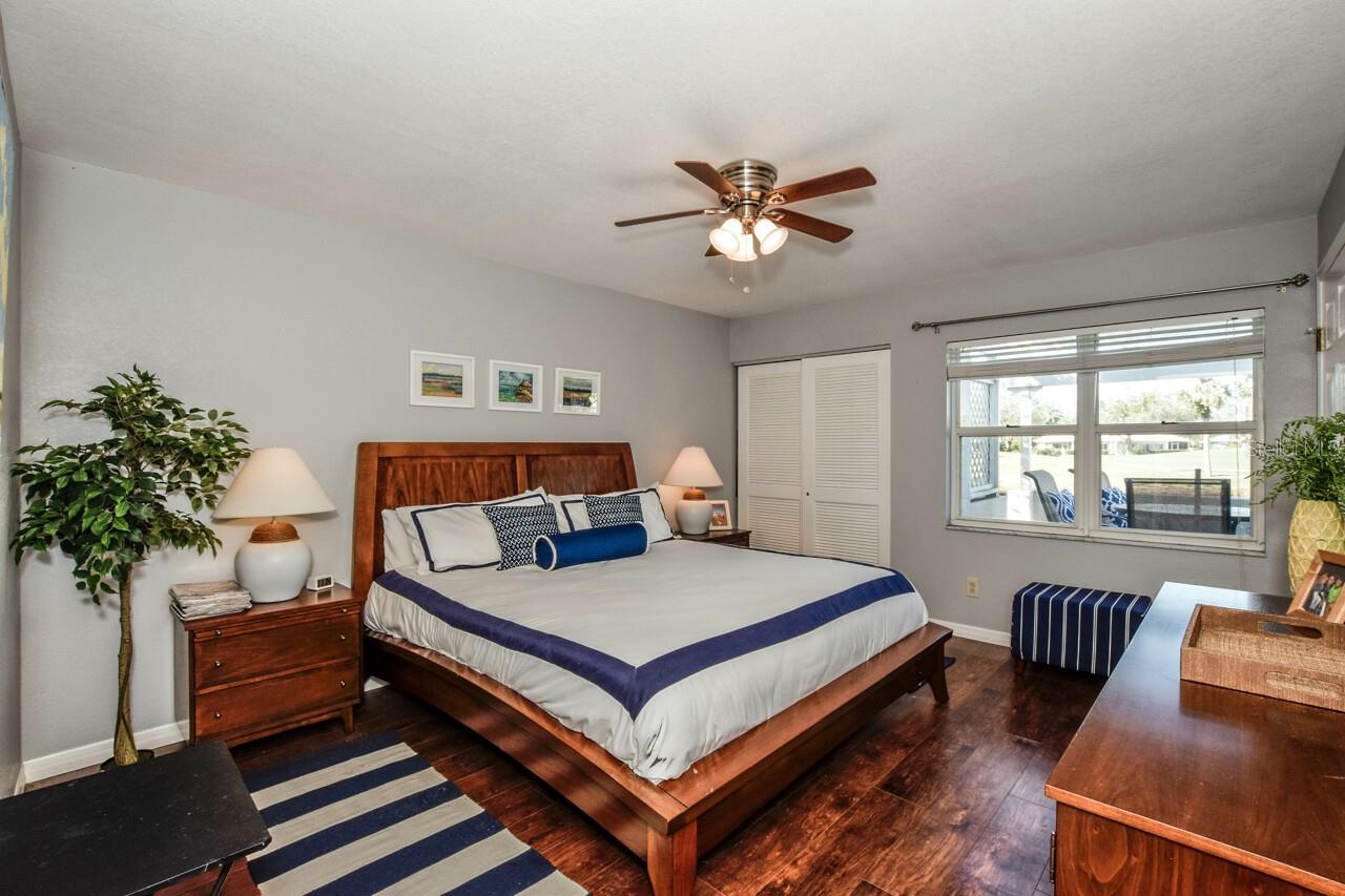 Image 19 of 48 For 427 Cerromar Lane 356