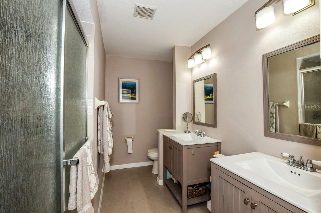 Image 22 of 48 For 427 Cerromar Lane 356