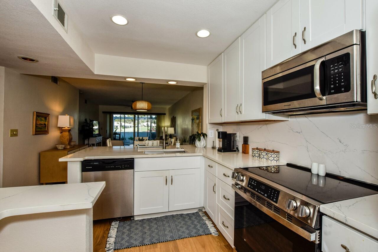 Image 8 of 48 For 427 Cerromar Lane 356