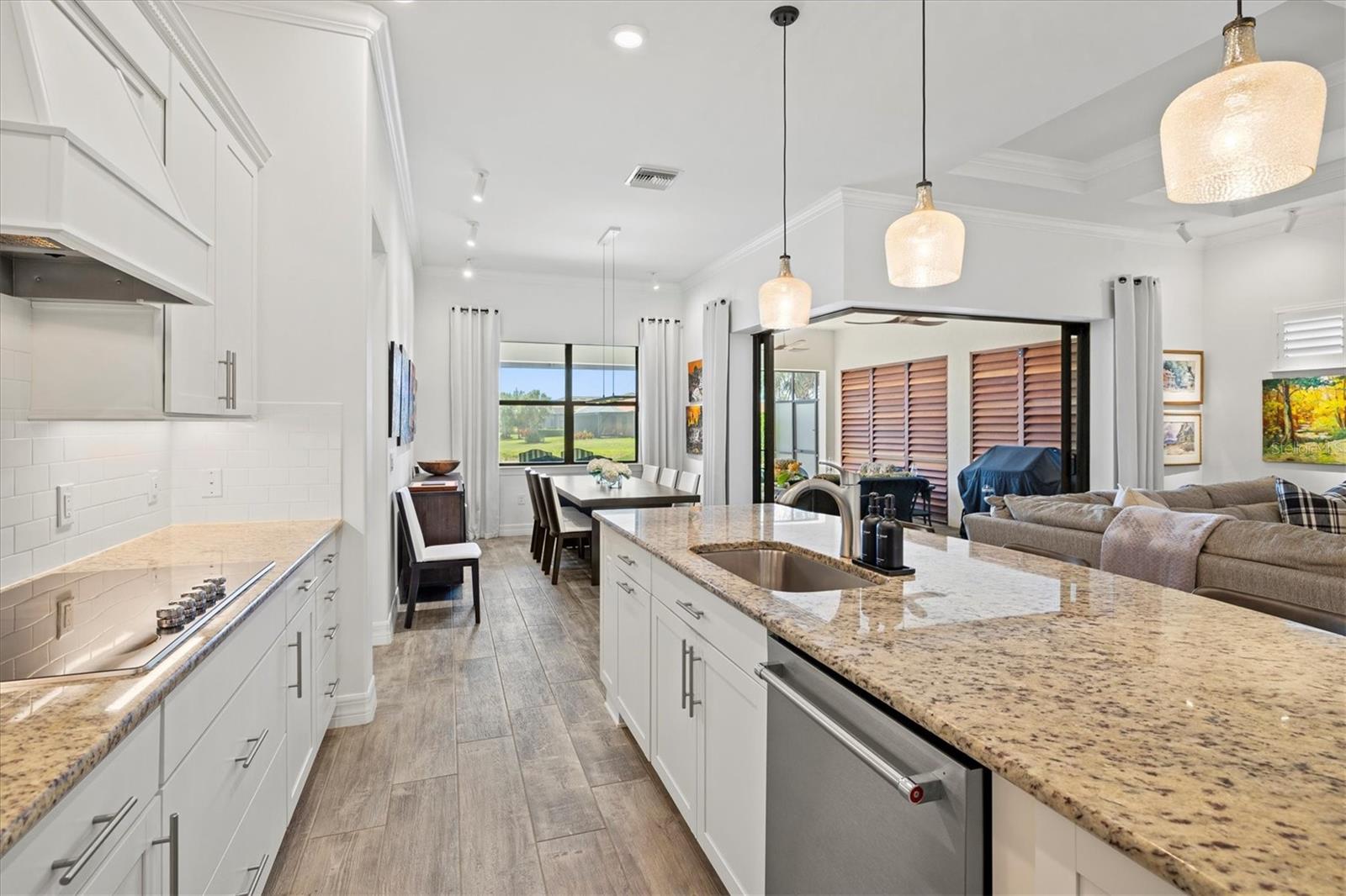 Image 16 of 100 For 13511 Esposito Street