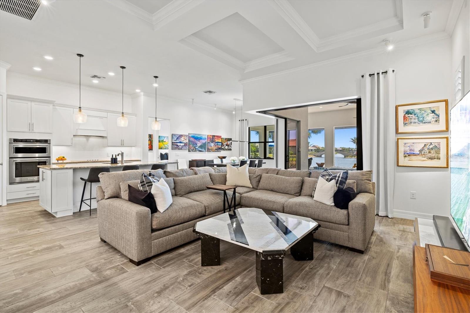 Image 23 of 100 For 13511 Esposito Street