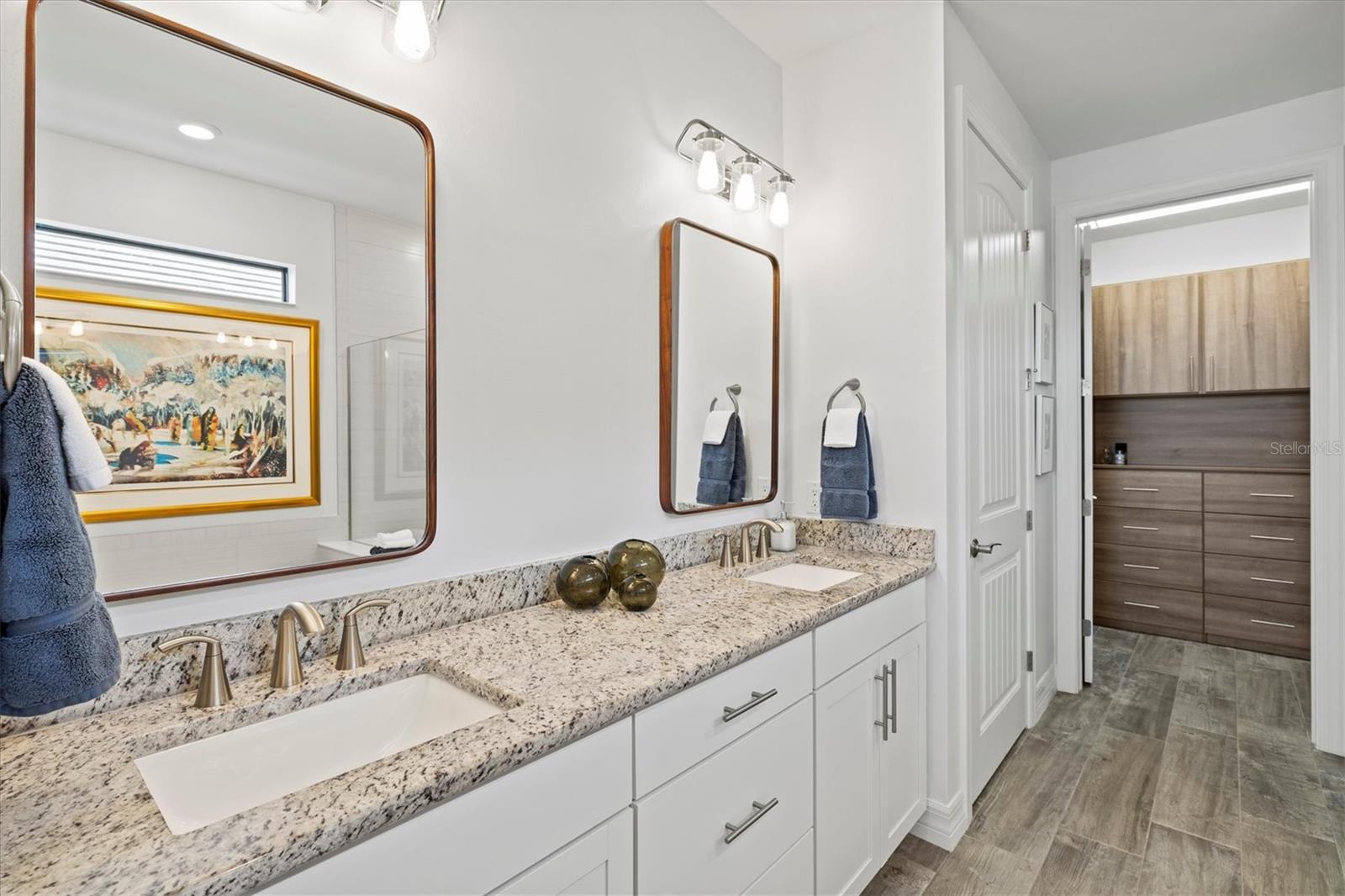 Image 31 of 100 For 13511 Esposito Street