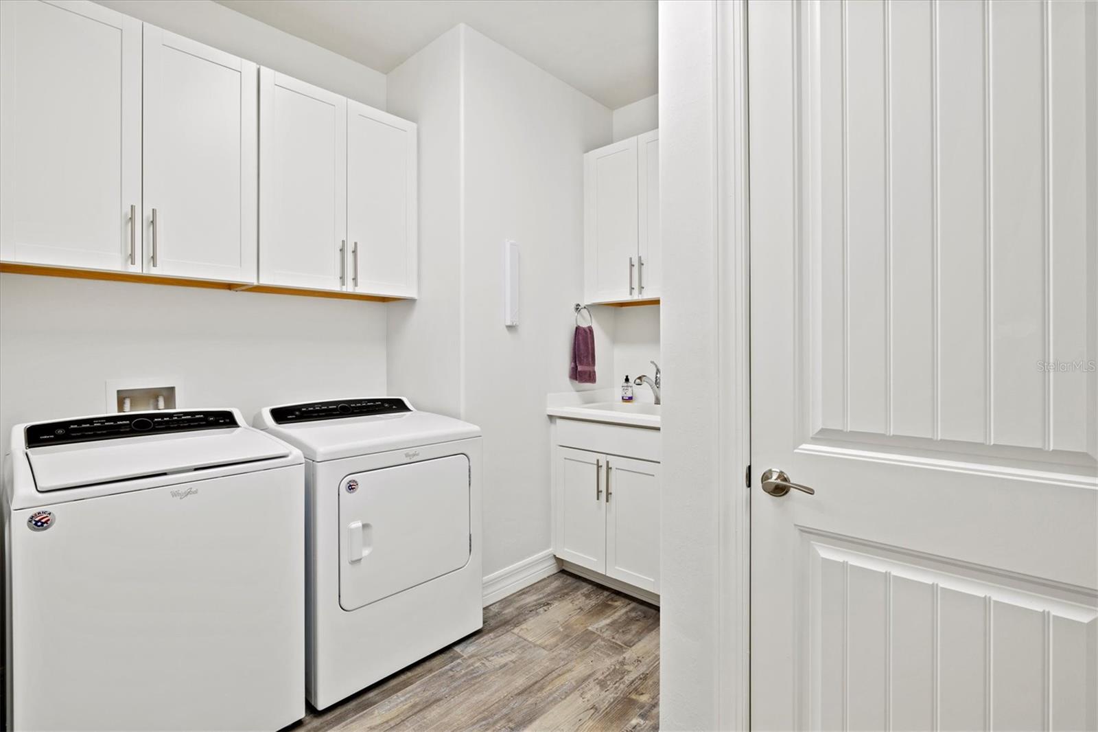 Image 41 of 100 For 13511 Esposito Street