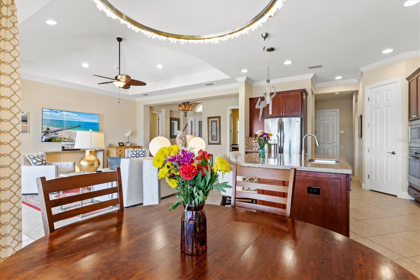 Listing photo id 26 for 20126 Elegante Court