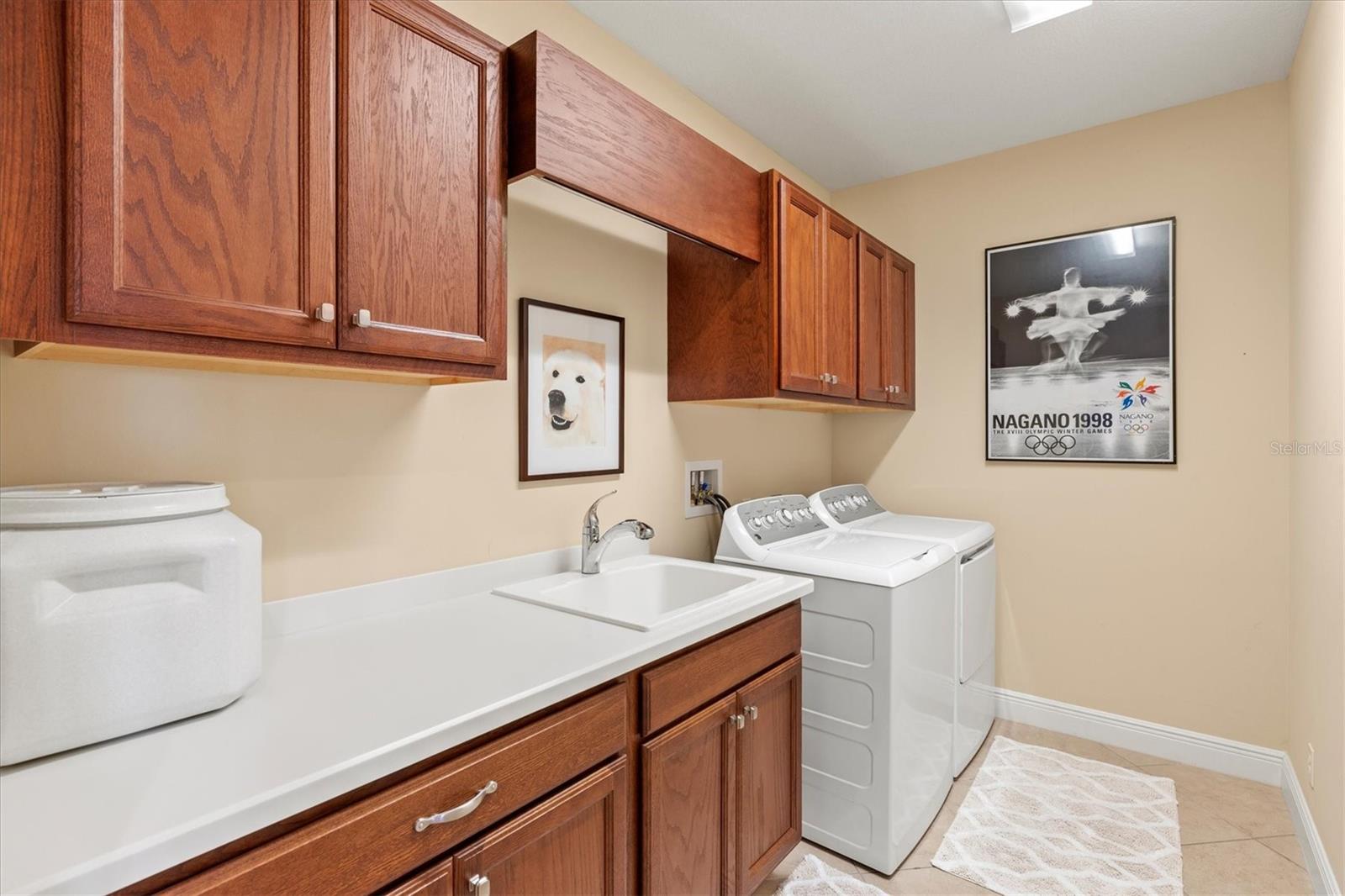 Listing photo id 27 for 20126 Elegante Court