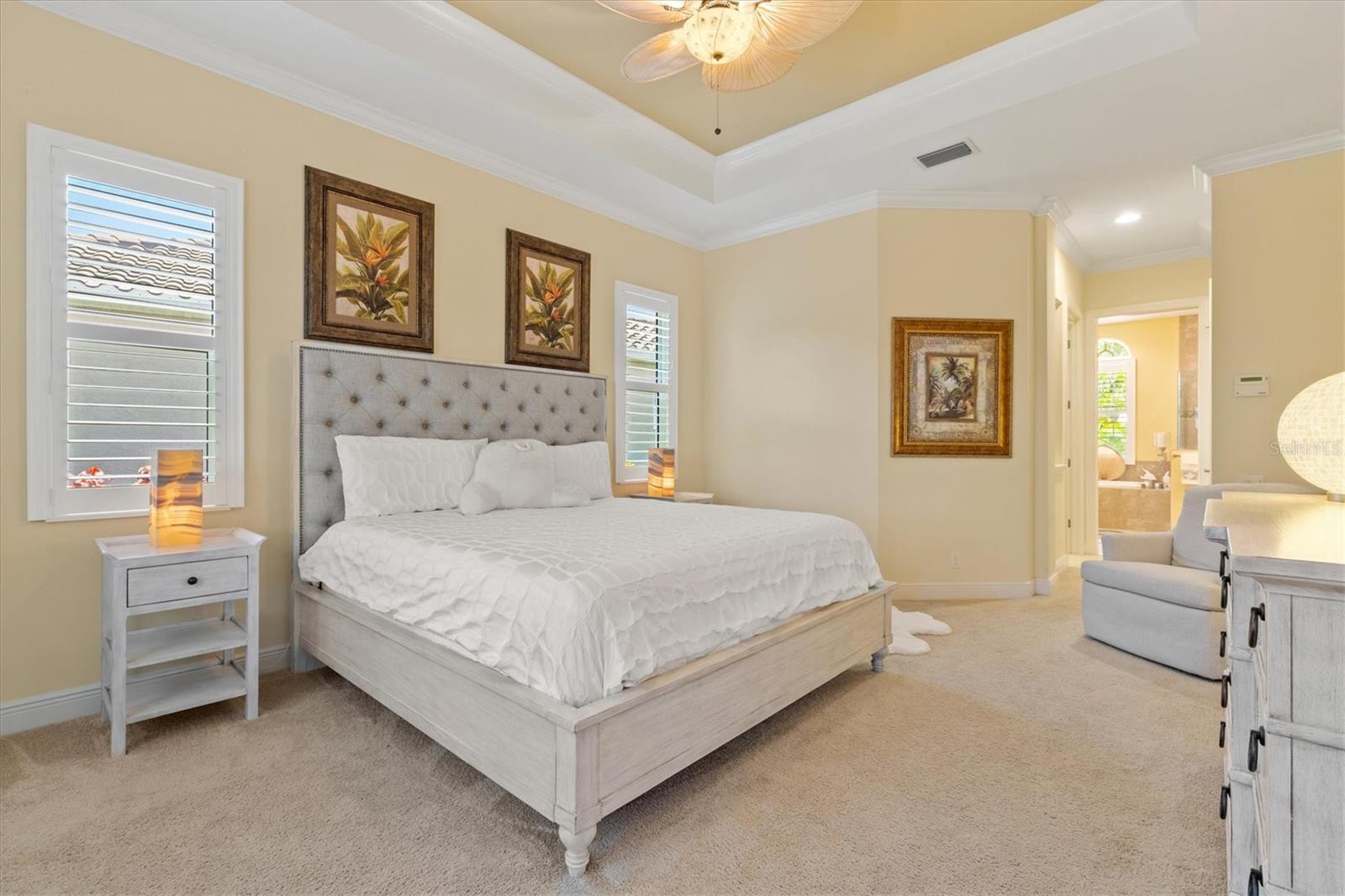 Listing photo id 30 for 20126 Elegante Court