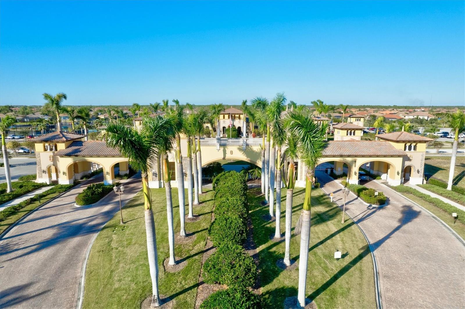 Listing photo id 69 for 20126 Elegante Court