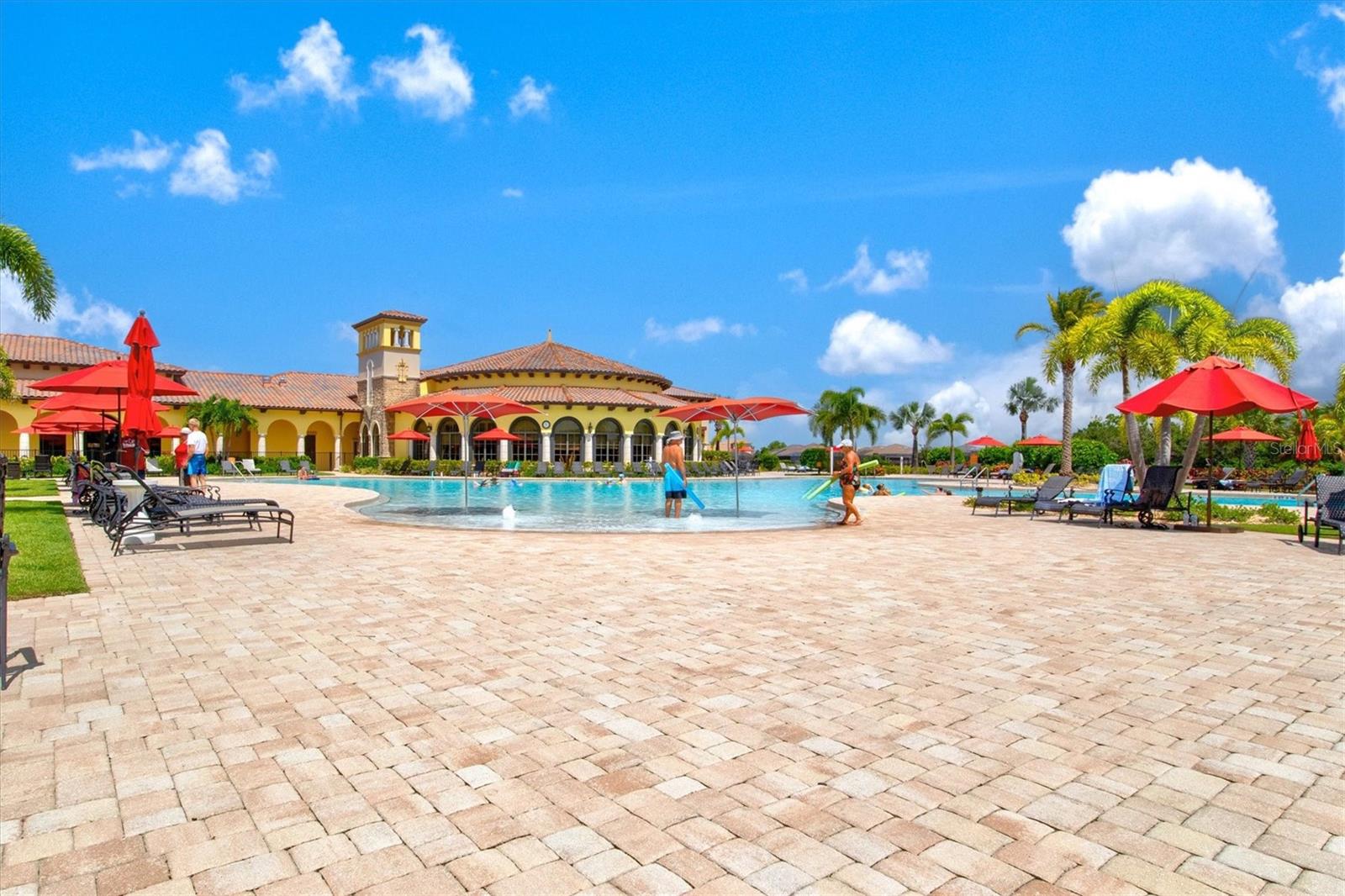 Listing photo id 75 for 20126 Elegante Court